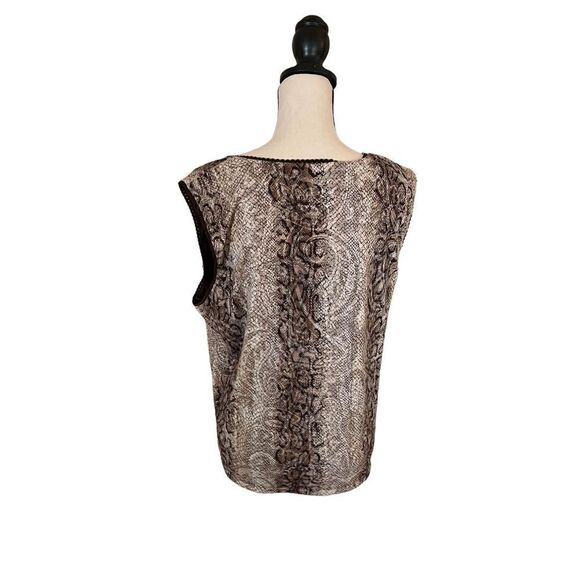 Snakeskin top by Requirement size XL good condition - Picture 2 of 2